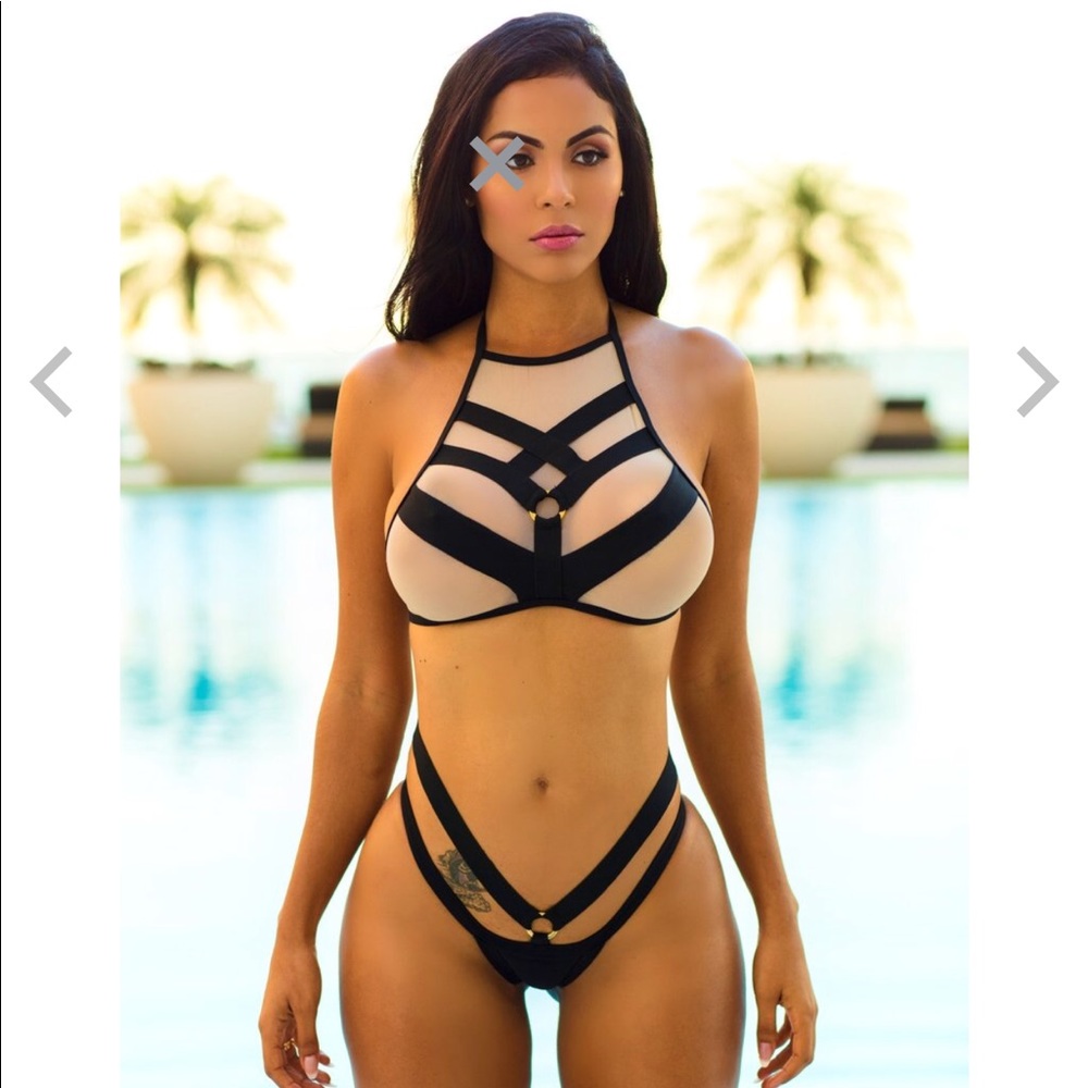 Omg swimwear NWT